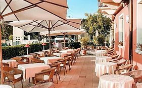 Hotel Benacus